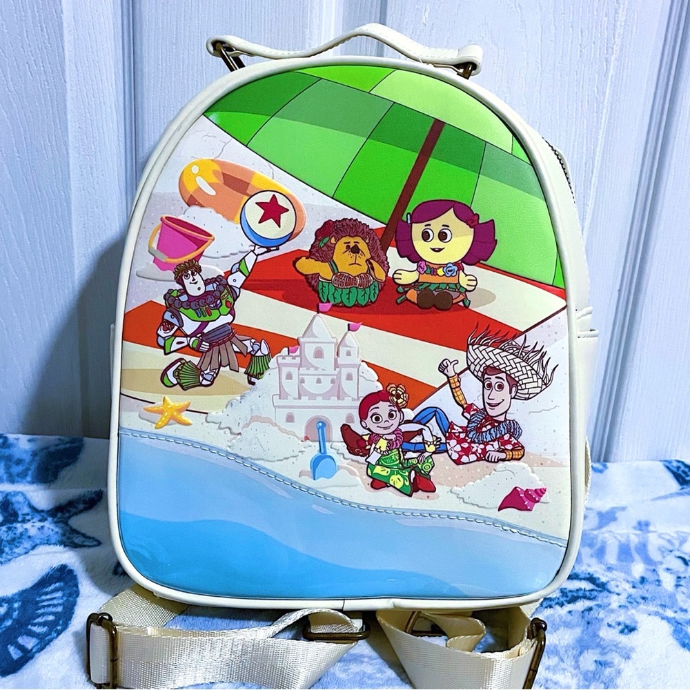 ☀️⛱️ Loungefly Disney Pixar Toy Story Beach Backpack